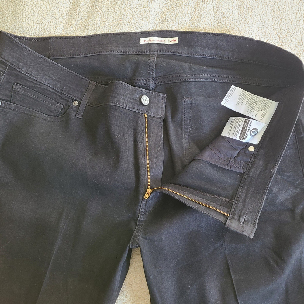 Levis Jeans Womens 24W Plus Black Denim 414 Classic Straight High Rise Stretch - Picture 5 of 15